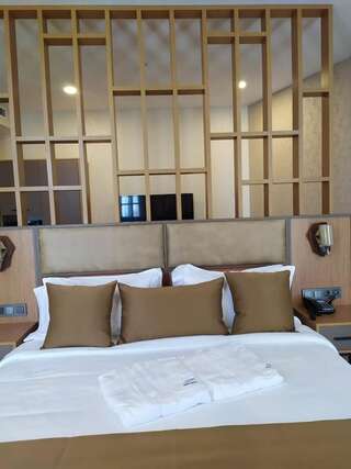 Отель New Wave Hotel Батуми-5