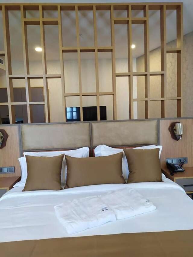 Отель New Wave Hotel Батуми-8